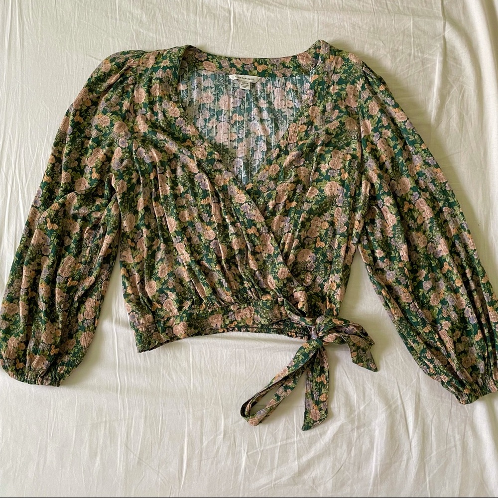 American Eagle Outfitters Floral Blouse